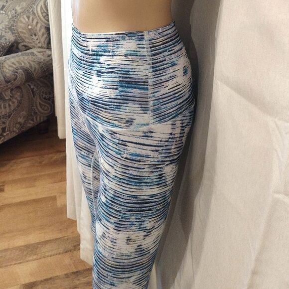 Lululemon Women's Size 2 High Times Blurry Belle Stretchy Multicolor Leggings - Picture 5 of 9
